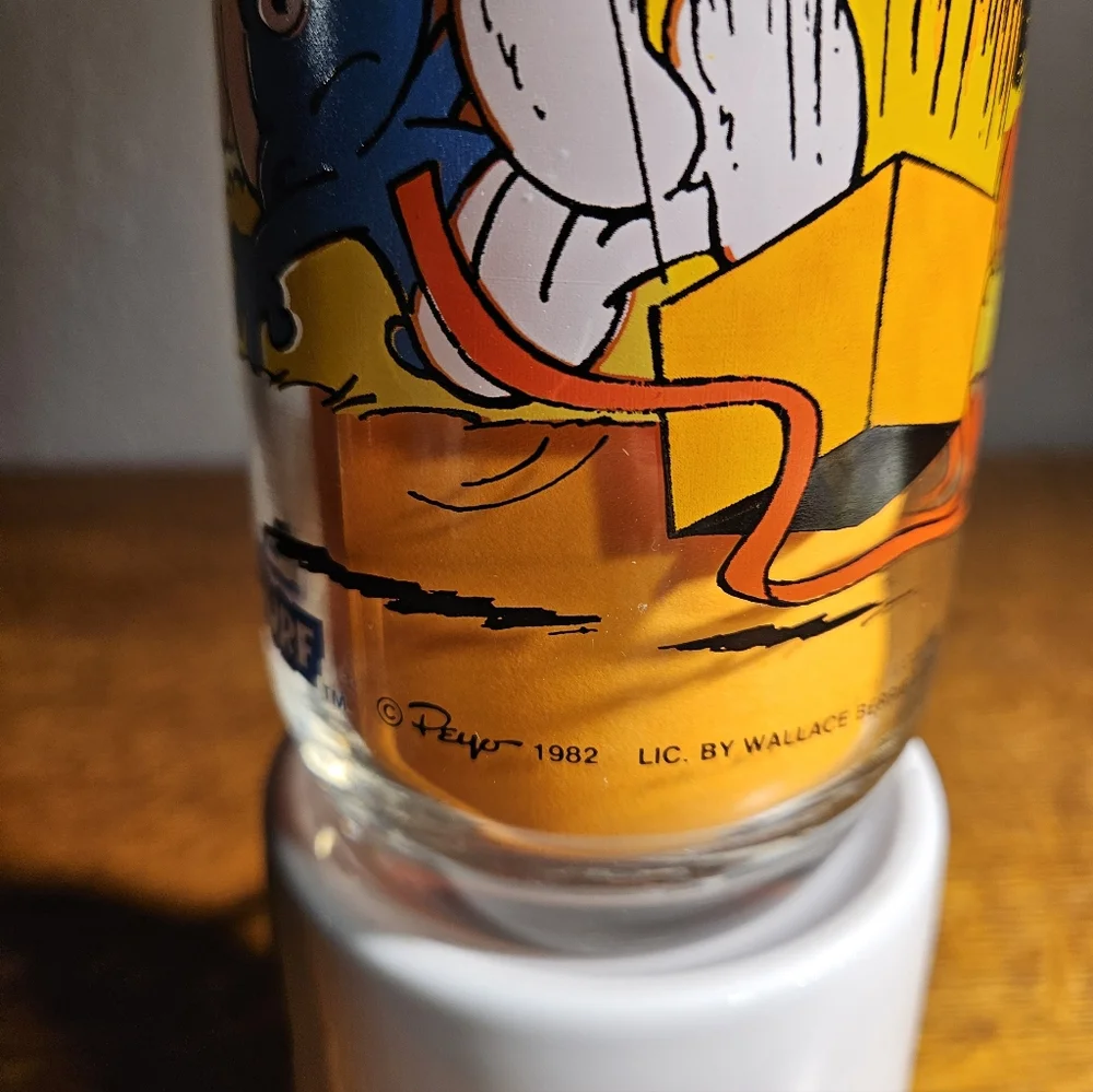 Jokey Smurf Glass 1982